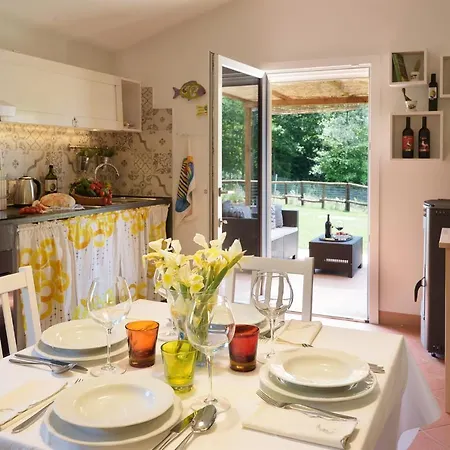 Casale Vite 4, Emma Villas *